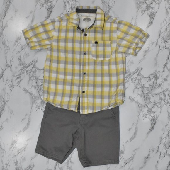 Boy's Calvin Klein Jeans set - Picture 1 of 7